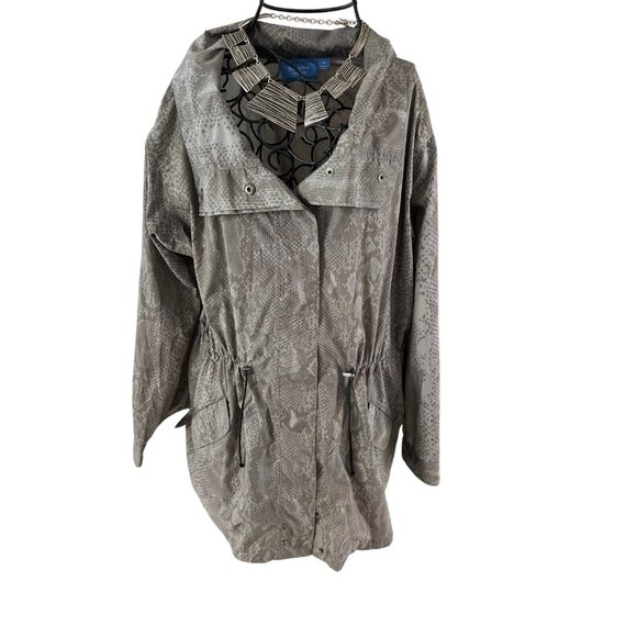 Simply Vera Vera Wang Jackets & Blazers - Simply Vera Vera Wang M Animal Print Jacket Gray